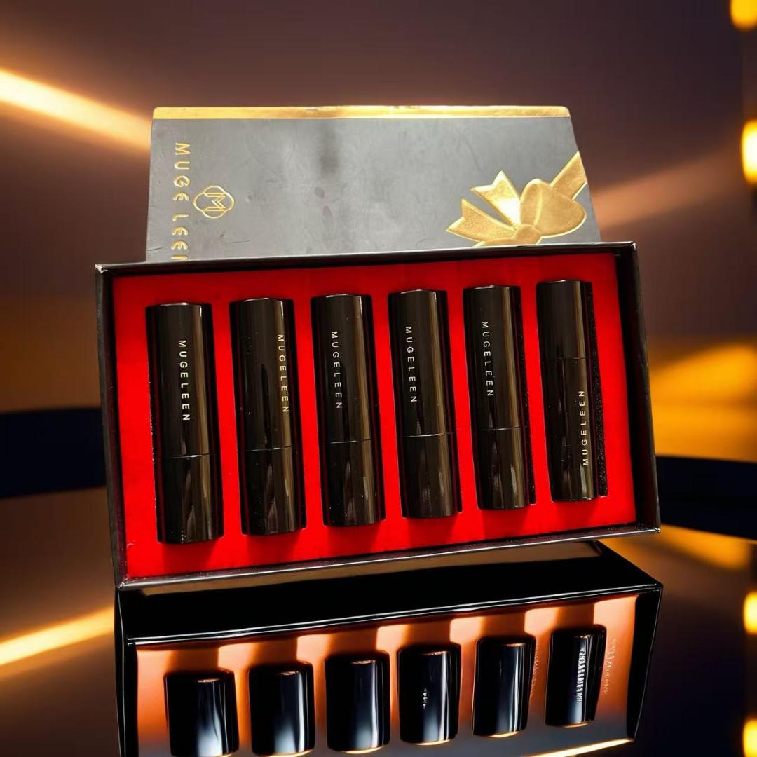 StarGlow Classic lipstick series, shaping a high-end and beautiful self The design of this lipstick is also super textured. The high-end shell is heavy in the hand, full of high-end feeling,!!!!!!!!!!