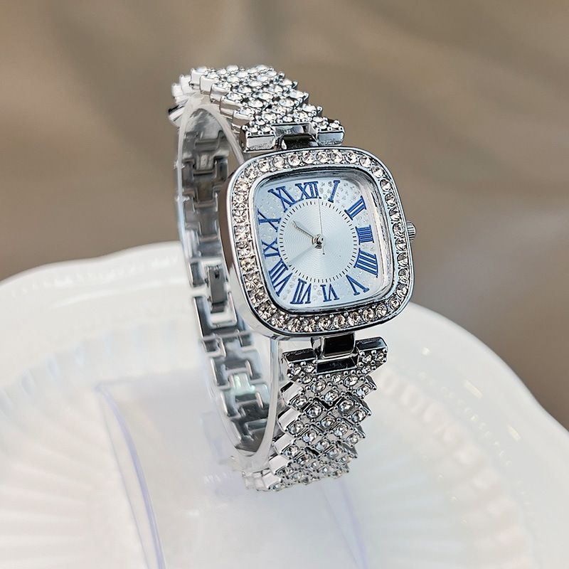 Ladies' quartz watch with starry sky and diamond inlay, ladies' small square watch with fashionable temperament, full diamond square bracelet, quartz women's watch