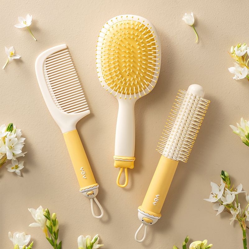 Hot selling fashionable long and wavy air cushion massage curly hair soft and massage hair comb brush Professional Service Air Cushion Comb Cute Fluffy Hair Detangle Massage Scalp Hair Comb For Women