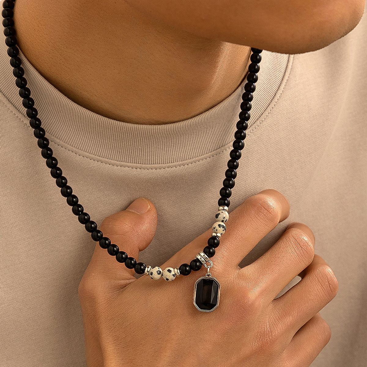Black Beads with Square Pendant Necklace for Men Trendy Accessories on the Neck Collar 2024 Fashion Jewelry Male Gift Decoration