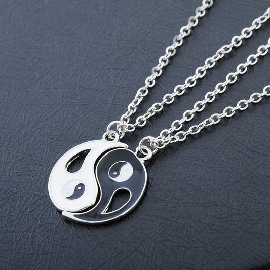 Couple Jewelry Yin Yang Broken Necklaces Best Friend Pendant 2 Charms Best Friends Necklace