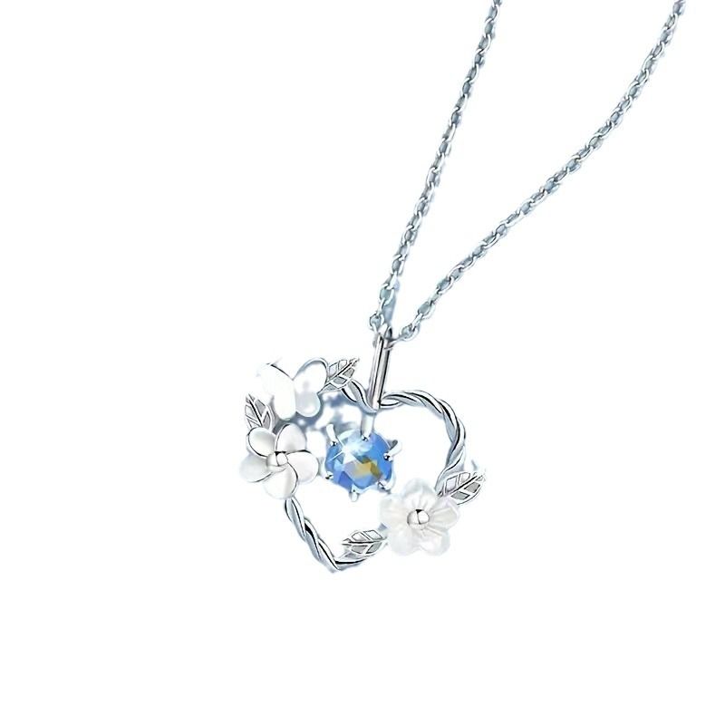 New Love Clover Women's Necklace High-end Luxury Clavicle Chain Women's Fashion Accessories Necklace