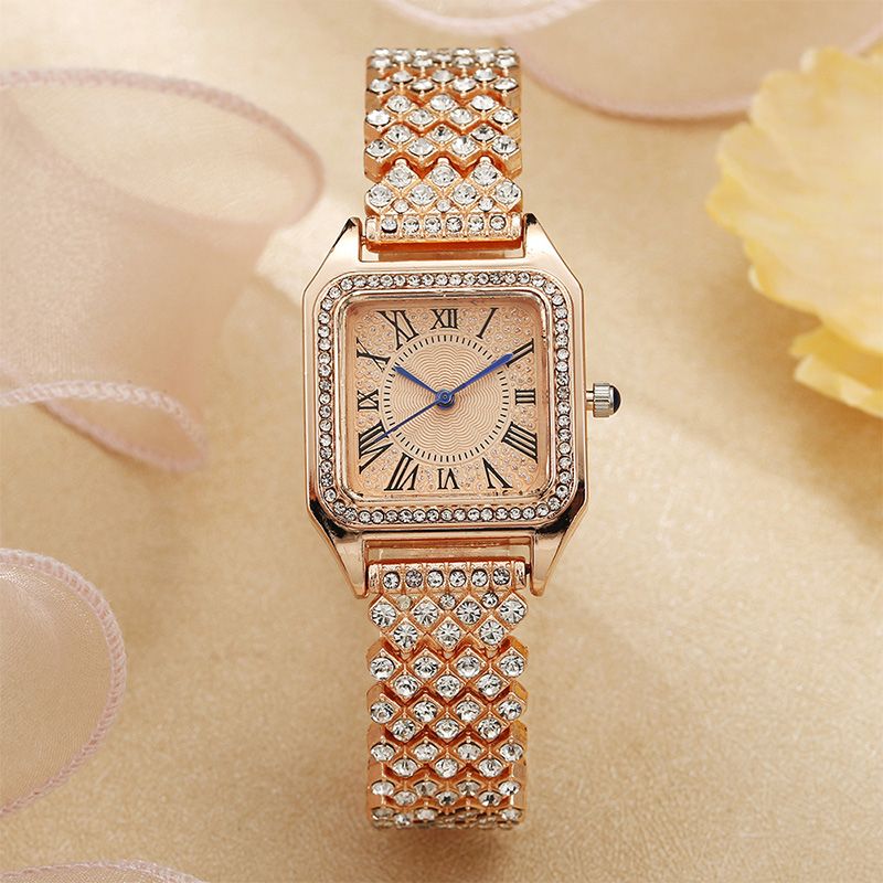 Fashion Full Iced Out Watches for Women Square Exquisite Alloy Steel Roman Luxury Rhinestones Quartz Watch Hip Hop Party Gift