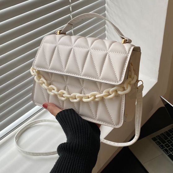 New Arrival Casetek fashion big discount Simple and retro small square handbag with chain, single shoulder crossbody bag with diamond pattern