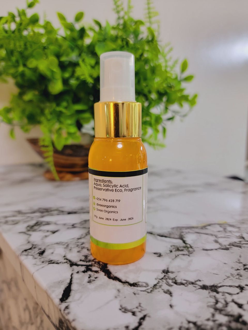 Salicylic Acid Toner - Dvee Organics - Acne Control , Dries up Pimples and Breakouts