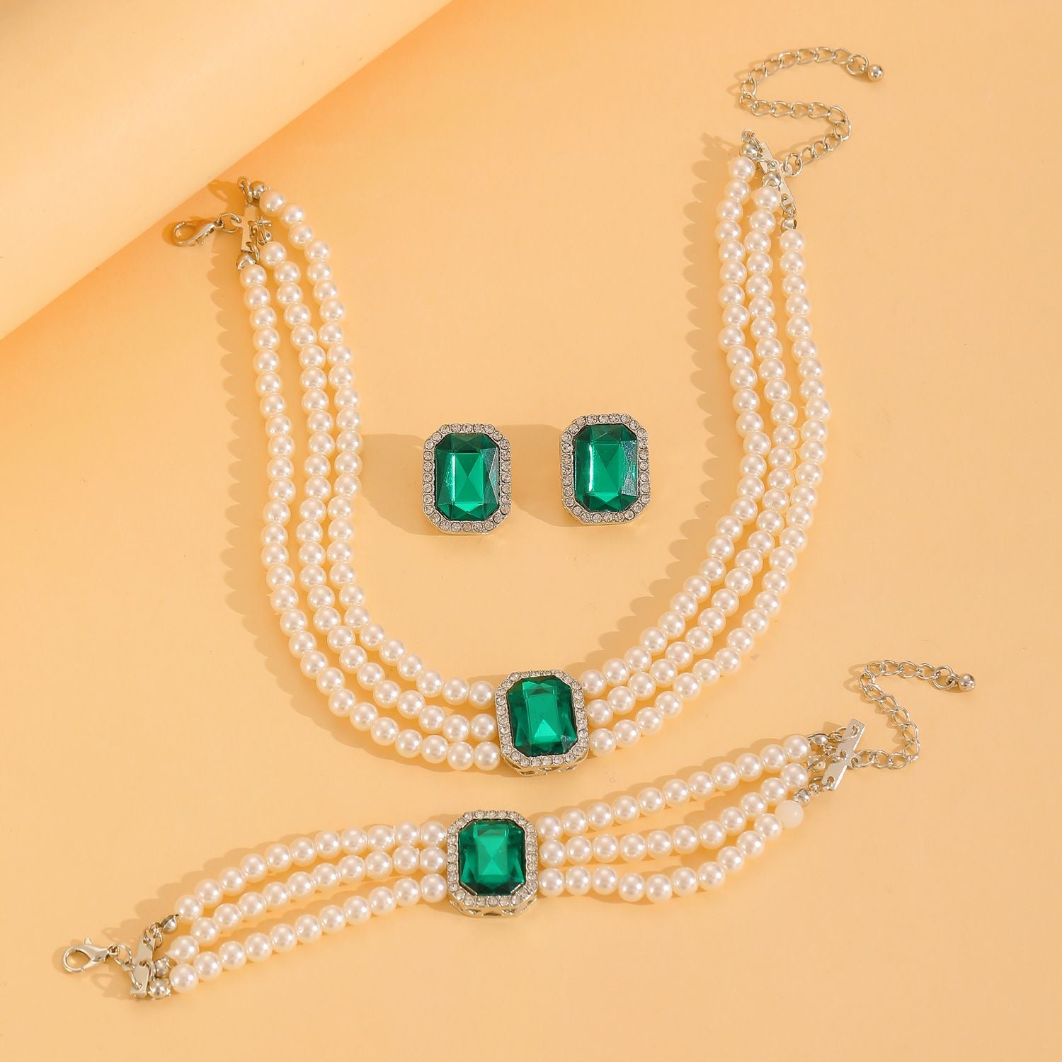 European American New Fashion Hot Sale Choker Necklace Personality Pearl Beaded Charms Court Style（Necklace+Bracelet+Earring ）Jewelry Set for Woman