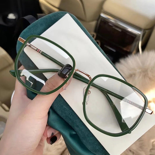 Ultralight Anti Blue Glasses Retro Green Frame Glasses Reading Glasses Transparent Eyewear Glasses for Women Men Frames