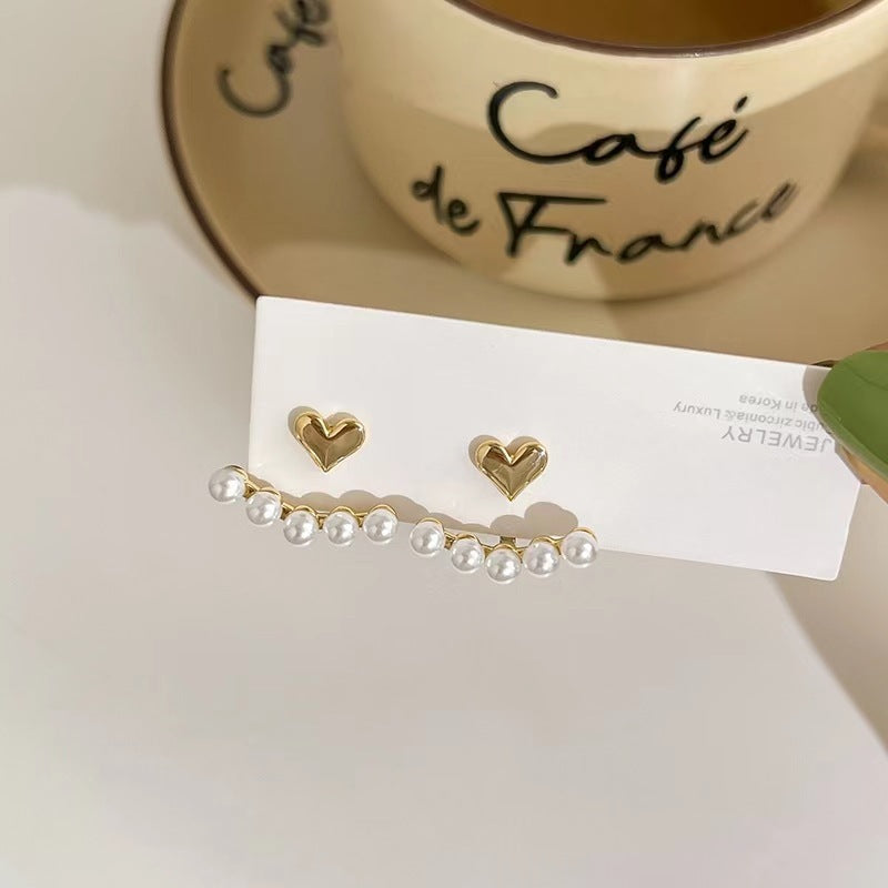 Fashion Beads Pearl Heart Stud Earring For Women Elegant Fresh and Sweet Statement Earring Girl