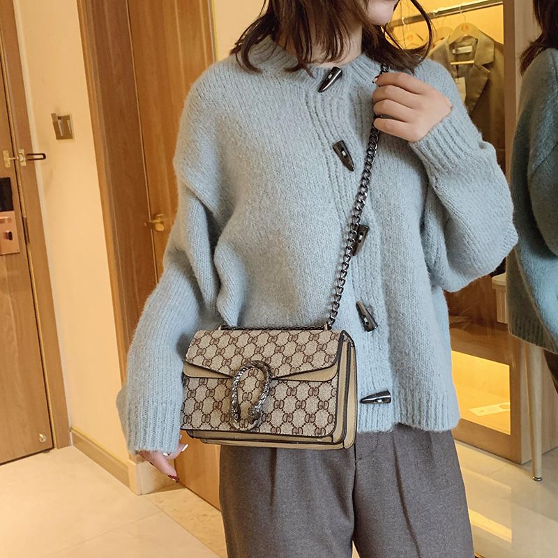 Mateamoda Trendy Ladies Sling Bag with Adjustable Strap Crossbody Bag Underarm Handbag