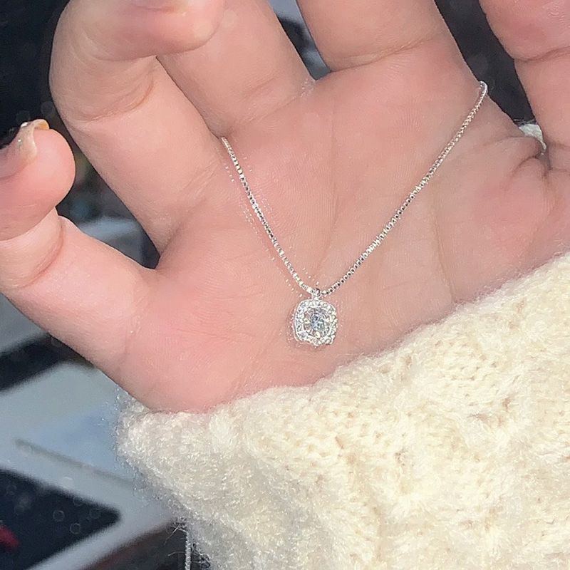 Cubic Zircon Necklace Cold Style Niche Light Luxury Simple Versatile And Temperament Clavicle Chain Short Fashionable Clavicle Chain